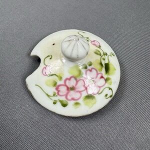 Lefton? Hand-Painted Porcelain Lid